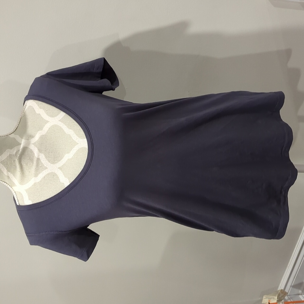 Lululemon scoop neck short sleeve with pockets on the side grey soot color